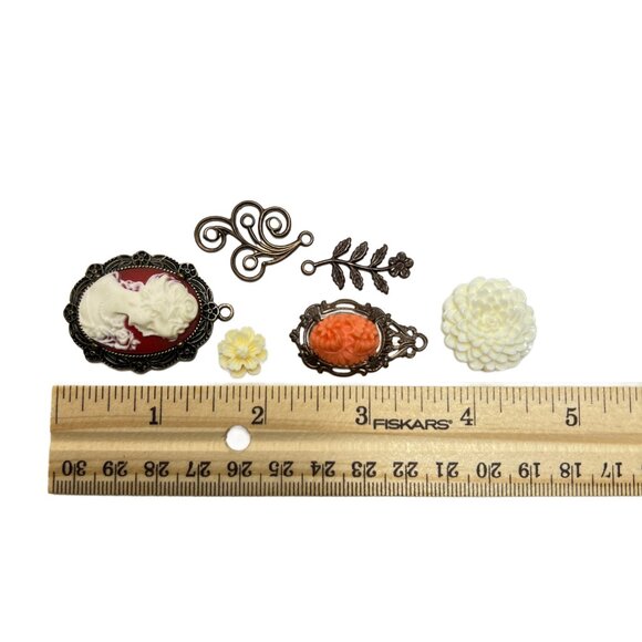 Finding Mix Vintaj Antique Brass Tone Jewelry Making Supplies Destash 75+ Pieces - Picture 6 of 9